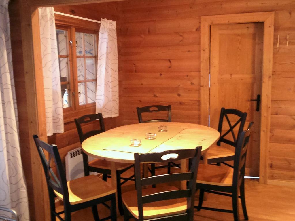 Folven Adventure Camp Hotel Hjelle Room photo