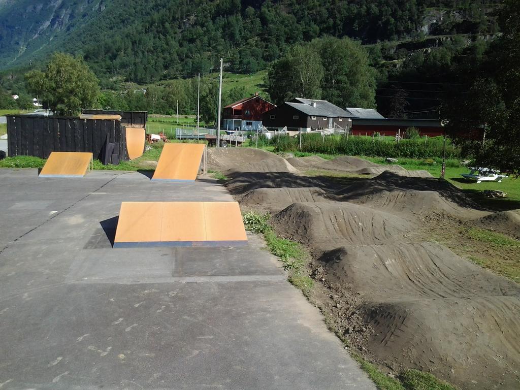 Folven Adventure Camp Hotel Hjelle Exterior photo